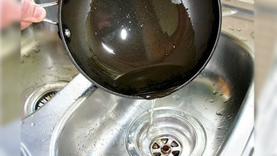 don't pour grease down drain